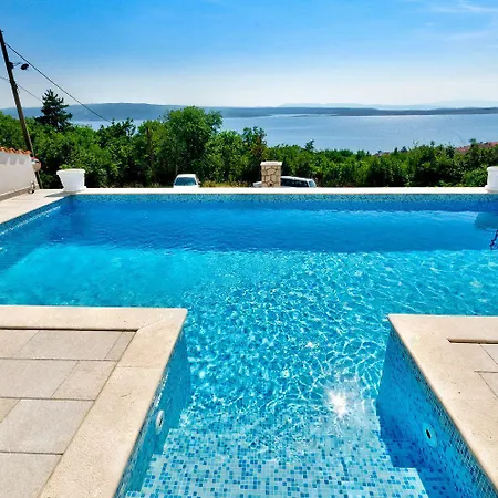 Traumhaftes Nur 600 Meter Zum Sandstrand Mit Gym, Meerblick, Pool Crikvenica