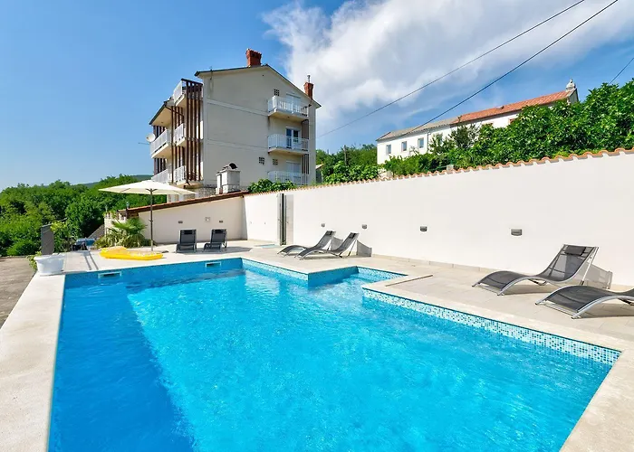Traumhaftes Nur 600 Meter Zum Sandstrand Mit Gym, Meerblick, Pool Lejlighed *