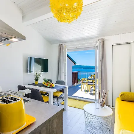 Traumhaftes Nur 600 Meter Zum Sandstrand Mit Gym, Meerblick, Pool