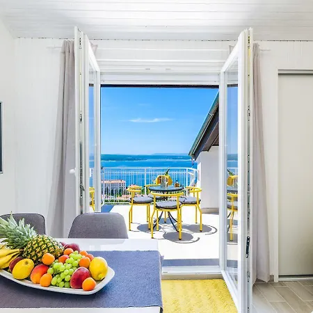 Traumhaftes Nur 600 Meter Zum Sandstrand Mit Gym, Meerblick, Pool Crikvenica