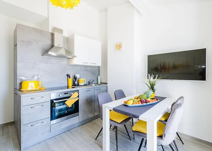 Traumhaftes Nur 600 Meter Zum Sandstrand Mit Gym, Meerblick, Pool *