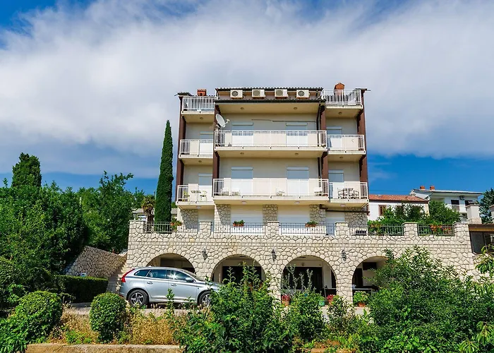 Lejlighed Traumhaftes Nur 600 Meter Zum Sandstrand Mit Gym, Meerblick, Pool Crikvenica